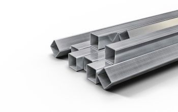 Tubes carré en acier : quels sont les avantages et comment les utiliser ?