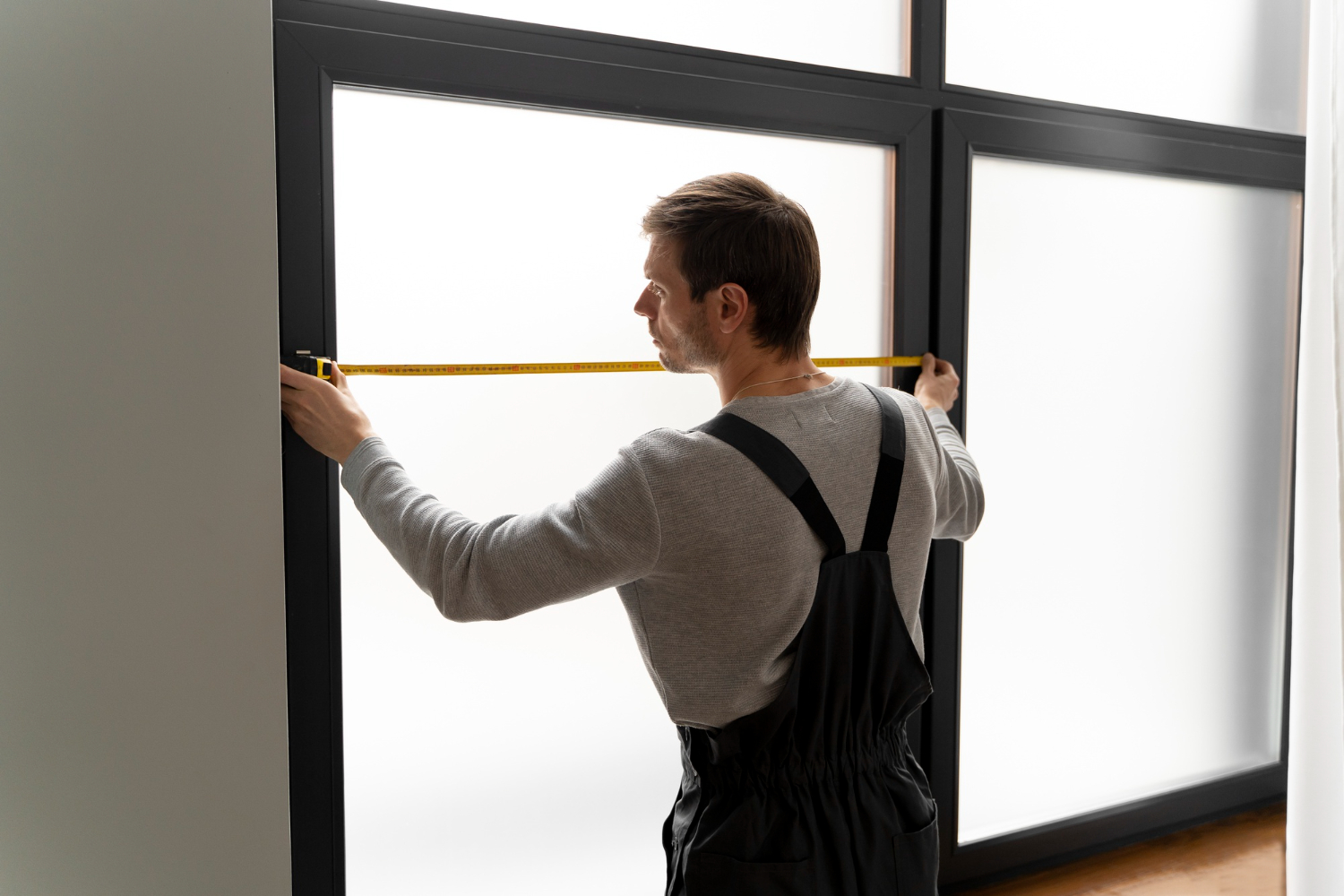 pose de fenêtre en alu